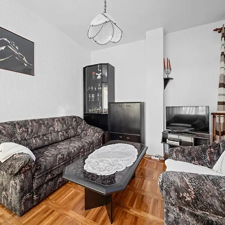 Sea View In Barbat דירה *